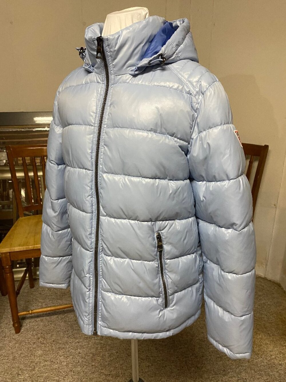 Guess jacket, men's size Medium, light blue